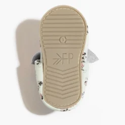 All About Minnie Knotted Bow Baby Shoe -Carter’s Store AllAboutMinnieKBM MS II 13d7fed9 30e7 4173 8368 d881037918e7