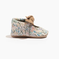 Bloom Knotted Bow Baby Shoe -Carter’s Store BloomKBM 2edit