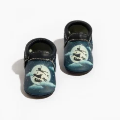 Flight To Neverland City Baby Shoe