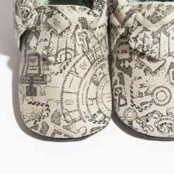 Marauder's Map™ City Baby Shoe 16 Marauder's Map™ City Baby Shoe -Carter’s Store MaraudersMapCity 6 77e0f663 d929 42b4 aa77 0cf5063fb912