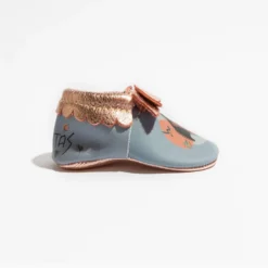 Pocahontas Bow Baby Shoe -Carter’s Store Pocahontas 2