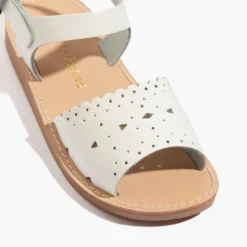 Carter’s Store 17 White Laguna II Sandal